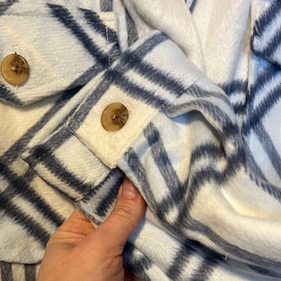 Member's Mark Blue and White Plaid Shacket - Picture 5 of 7